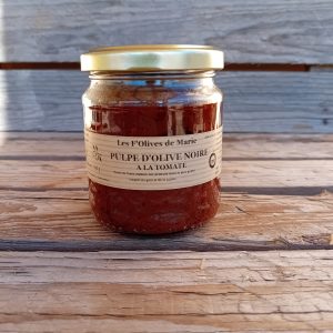 Pot de pâte d'olives à la tomate. Pot en verre de 180g